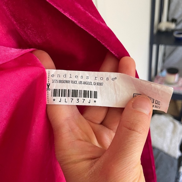 Endless Rose Fuchsia Oversized Velvet Blazer Size S (NWOT) - Picture 11 of 16